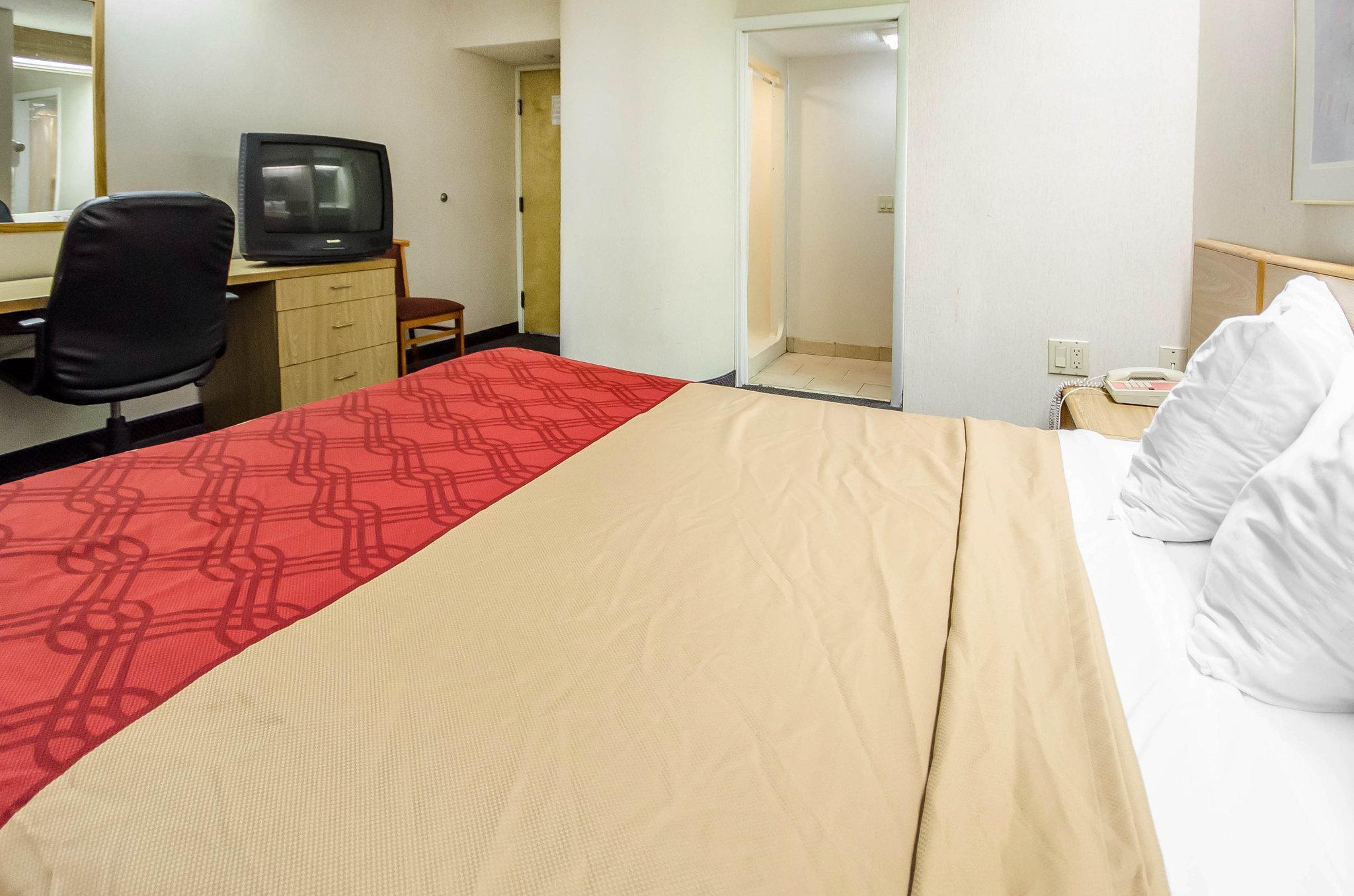 Econo Lodge London Exteriér fotografie
